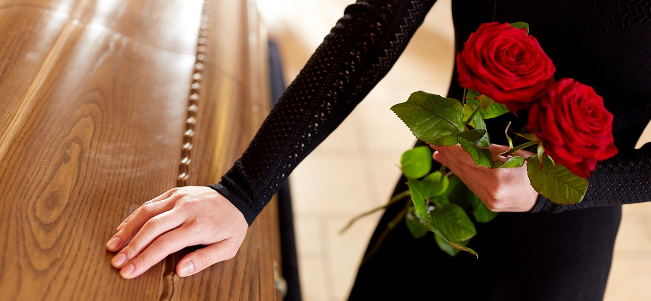 Vanliga frågor om begravningar – Gäst på begravning – Nykvarn Begravning & Juridik
